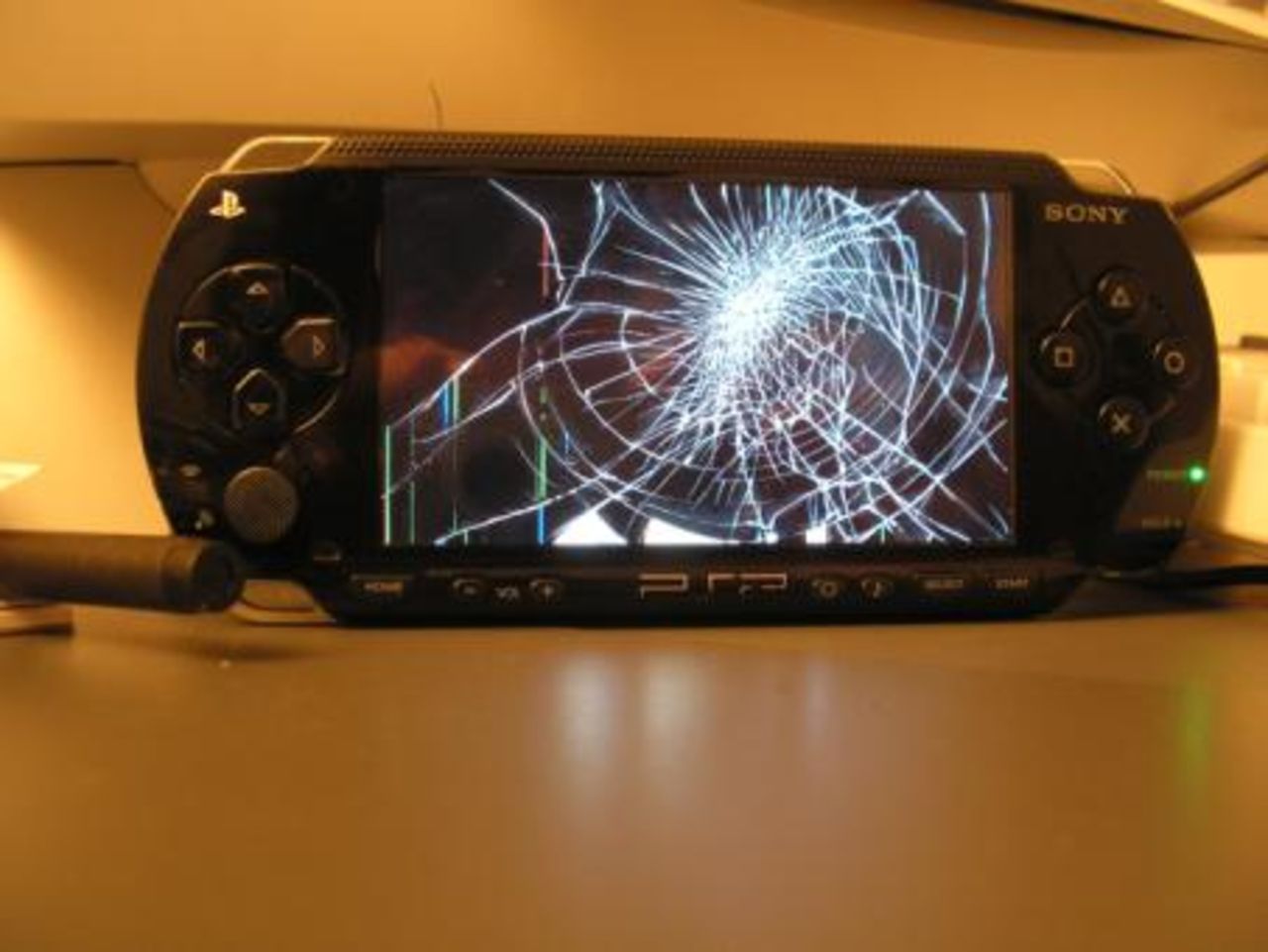 Senaste versionen av PSP knäckt