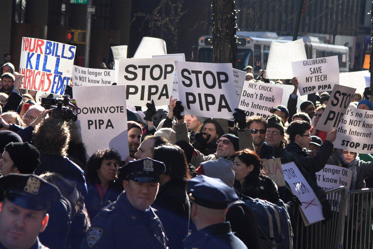 Senatorer drar tillbaka sitt stöd för PIPA