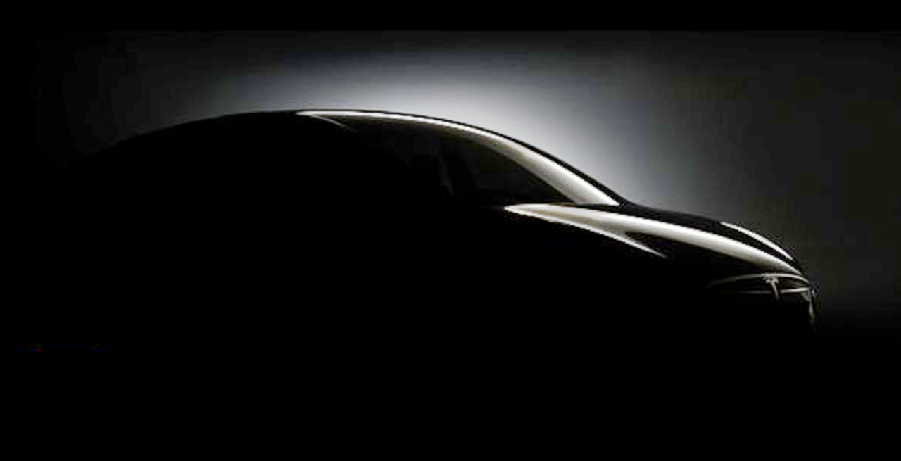 Tesla hintar Model X