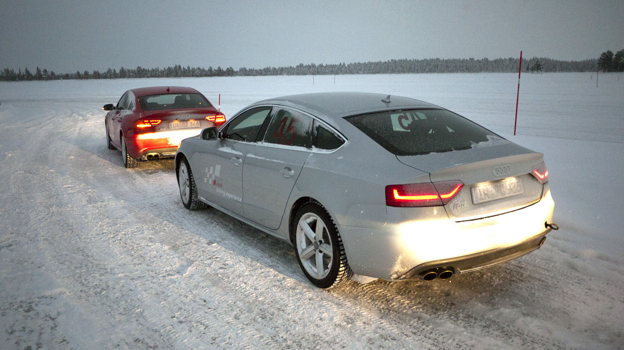 En tur med Audi S5 på isen