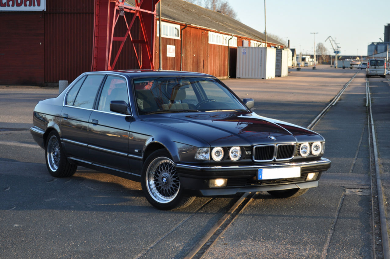 BMW 730i