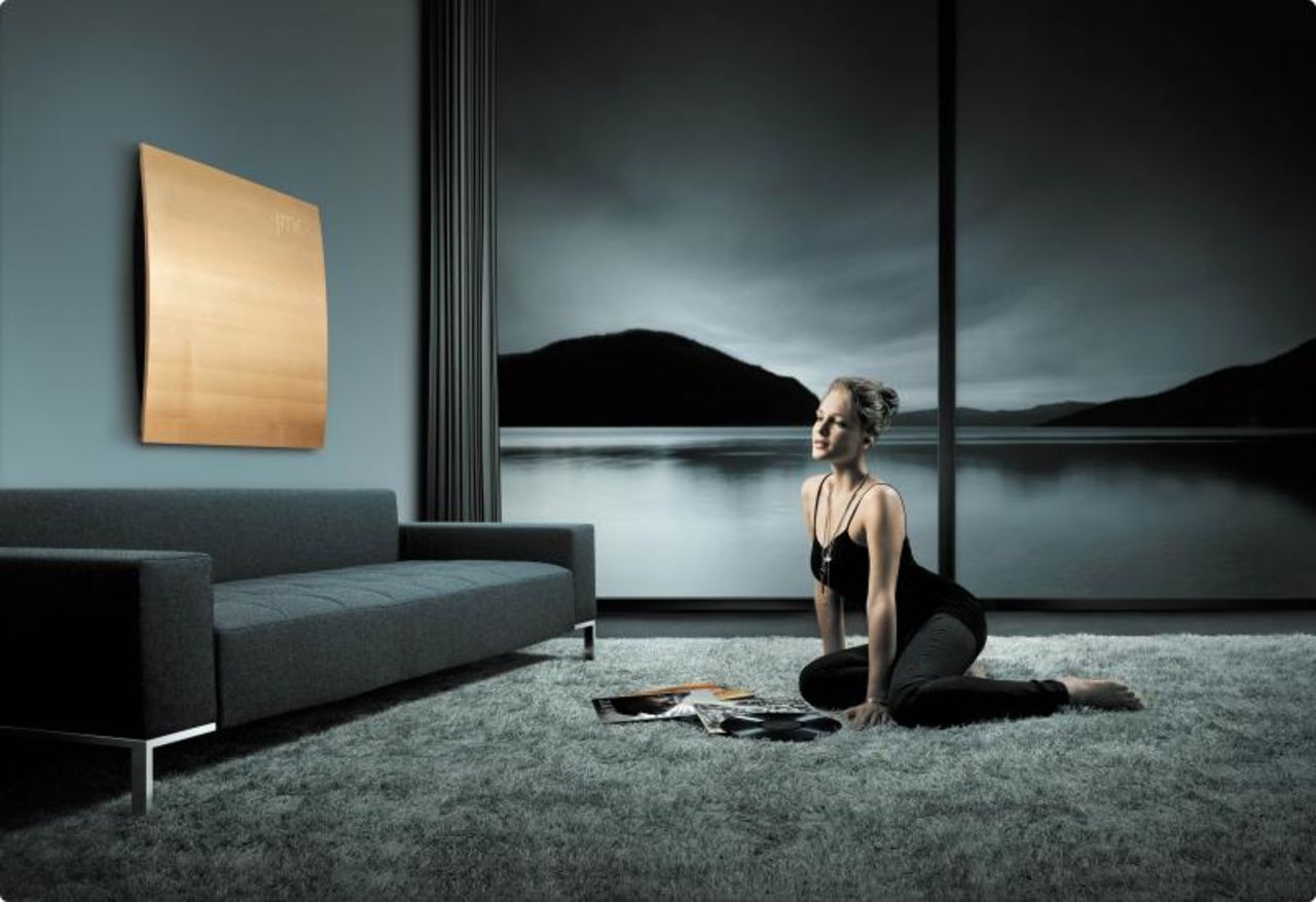 Vägghögtalare som ser ut som en träskiva