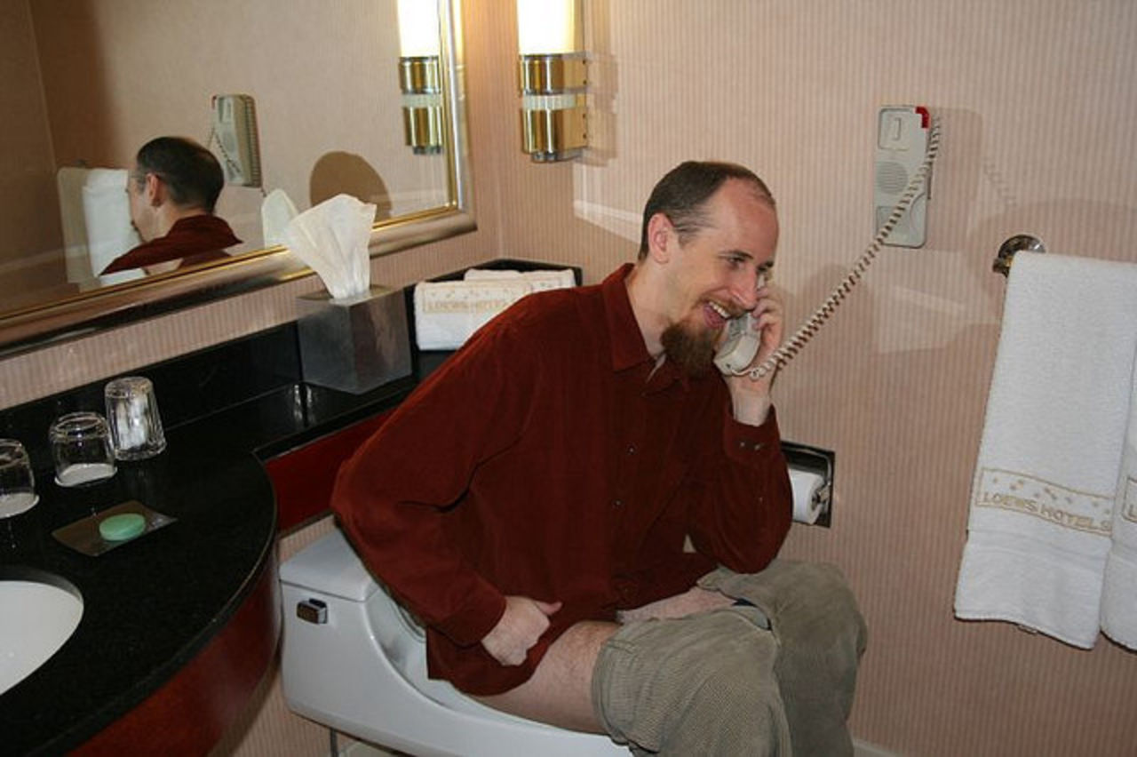 75% använder telefonen på toaletten