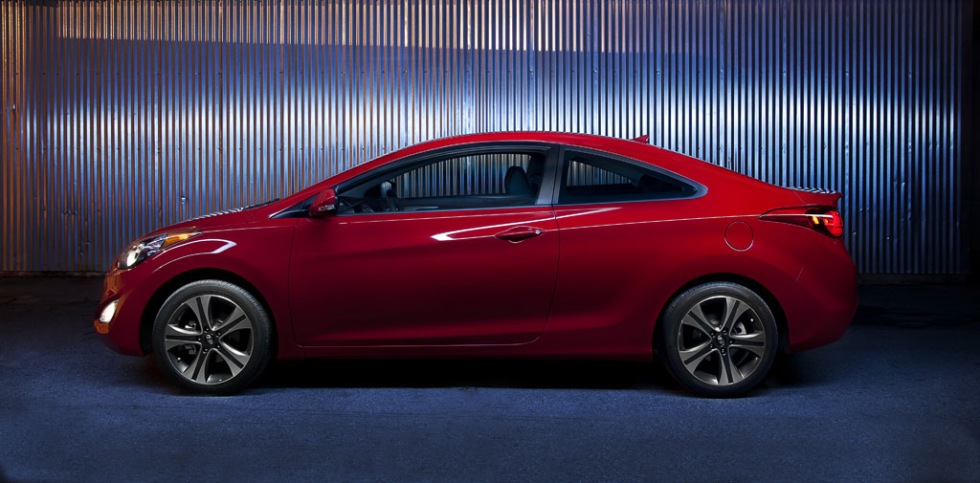 Hyundai presenterar coupéversion av Elantra