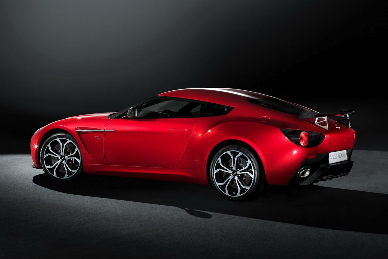 Så här ser produktionsversionen av Aston Martin Zagato ut