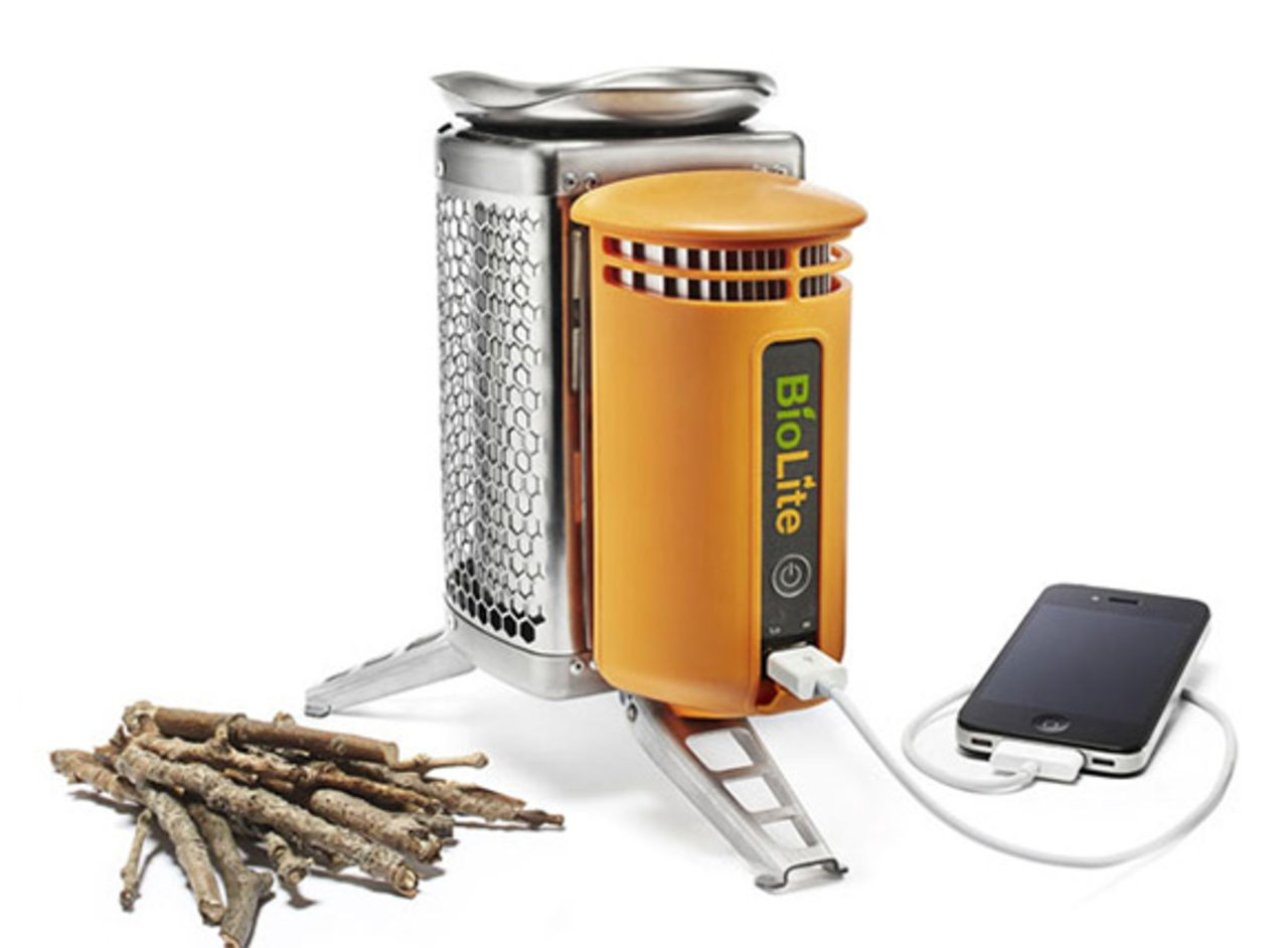 Vedeldad kamin med USB-ingång