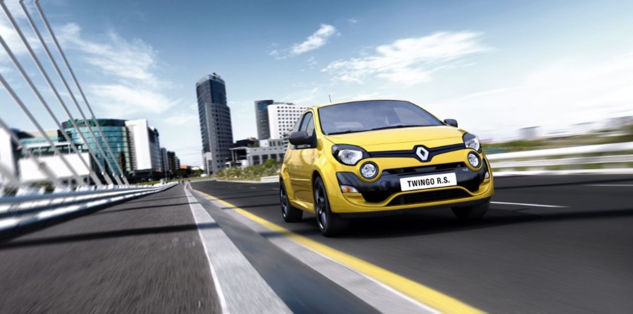 Det tog en stund men nu är även Renault Twingo RS här