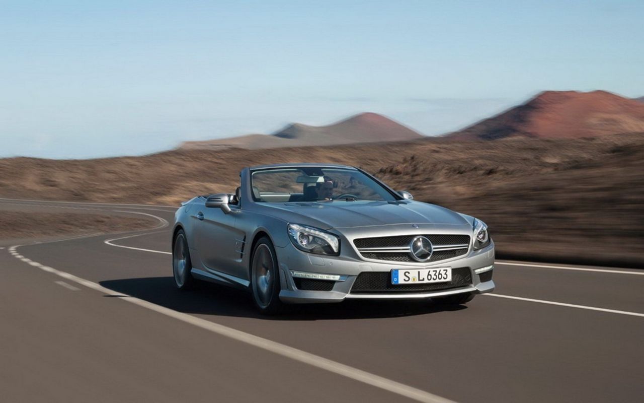 Bilder på nya Mercedes SL 63 AMG