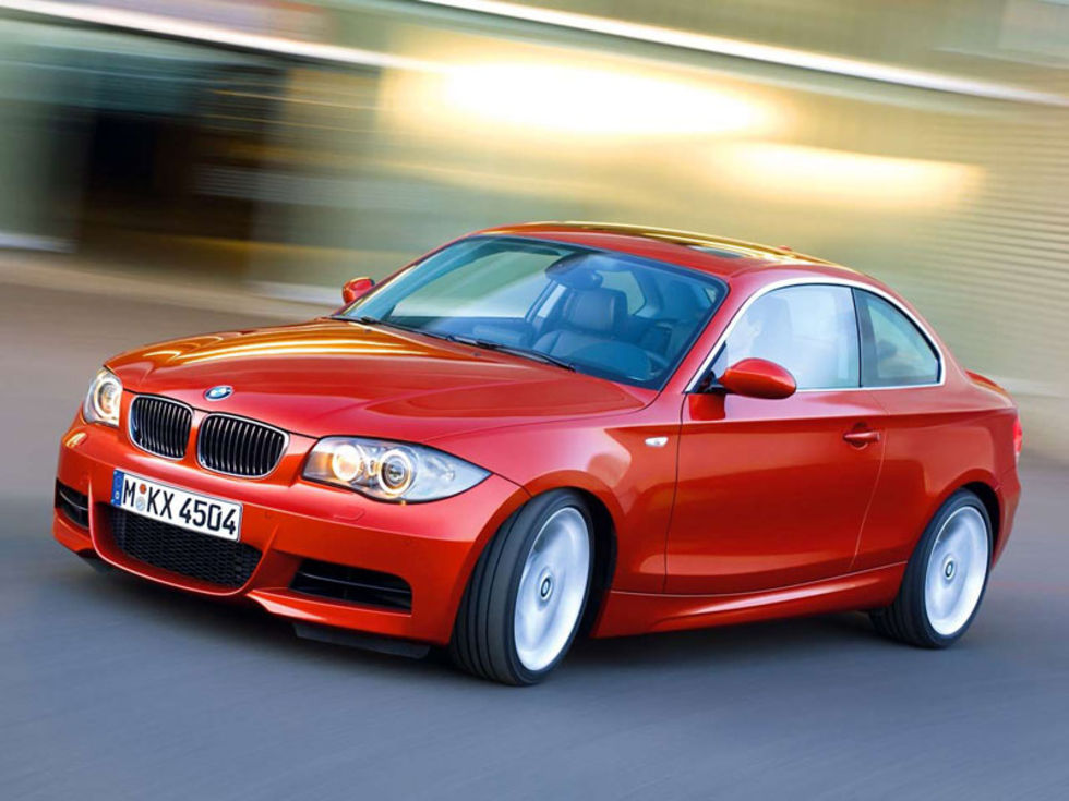 Allt Och Lite Till Om Nya Bmw 1 Serie Coupe Bilder Video Och Fakta Feber Bil Allt Och Lite Till Om Nya Bmw 1 Serie Coupe Bilder Video Och Fakta Feber Bil