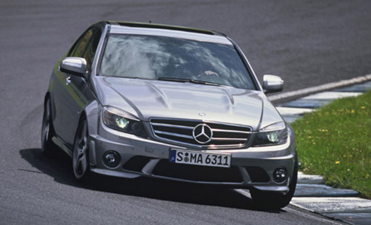 OFFICIELL: Mercedes C63 AMG (uppdaterad)
