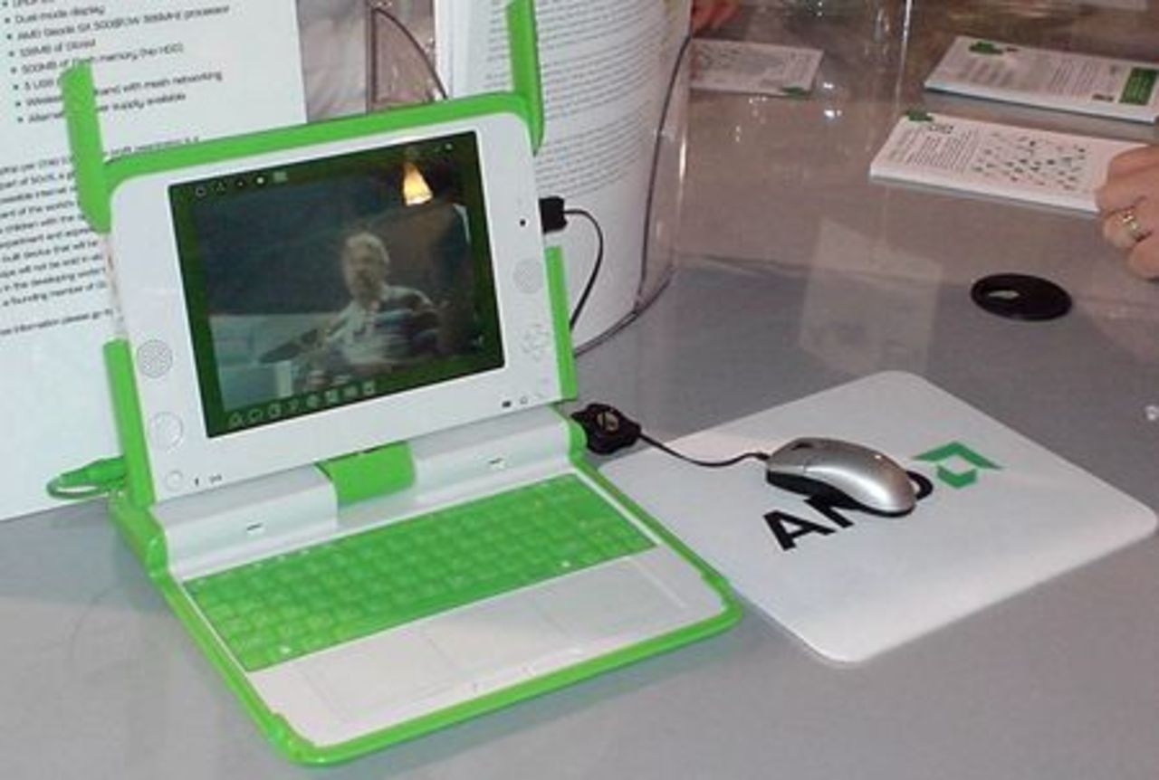 OLPC halverar priset till 2009