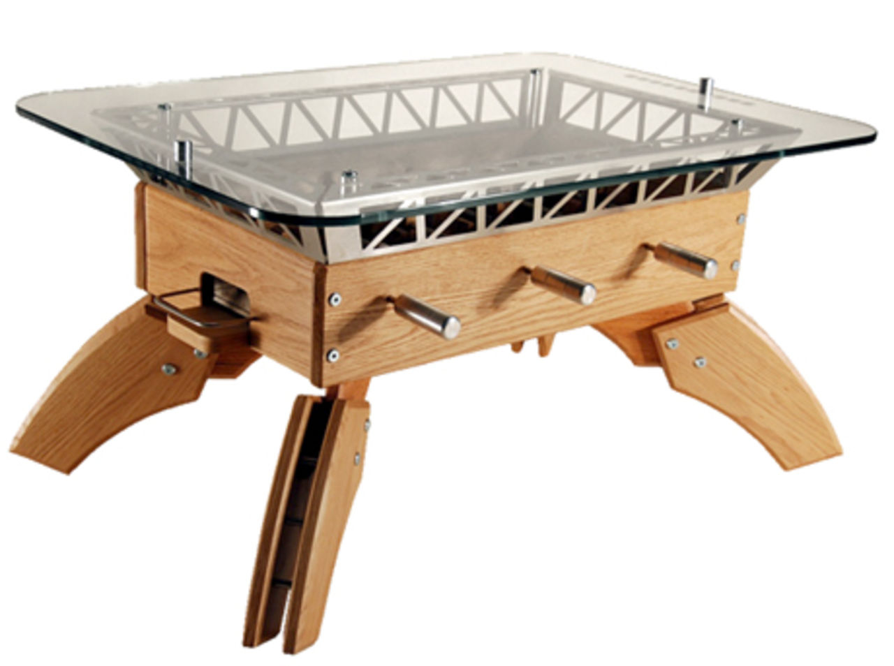 Offside - fotbollsspel och soffbord i ett