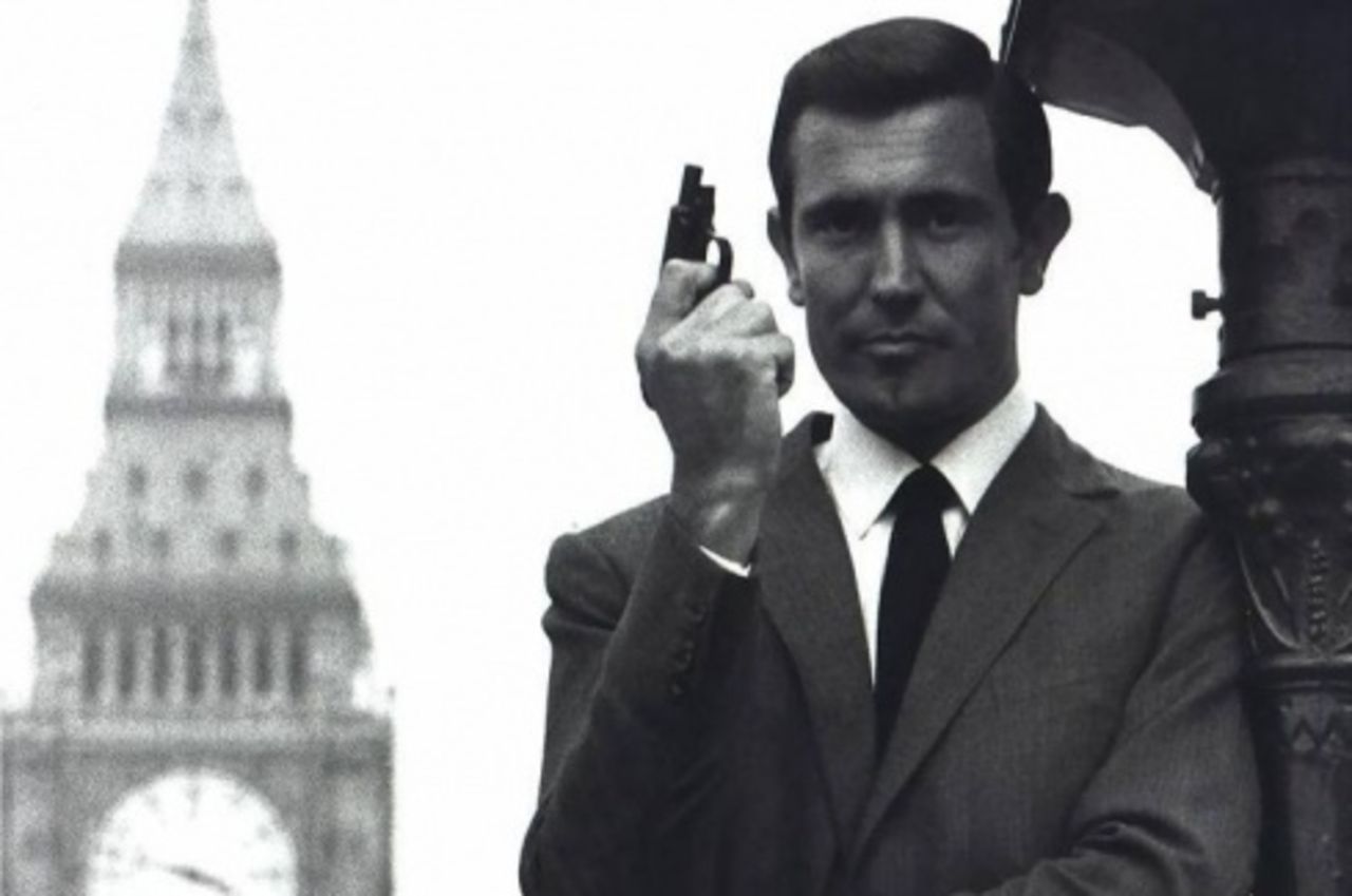 George Lazenby talar ut