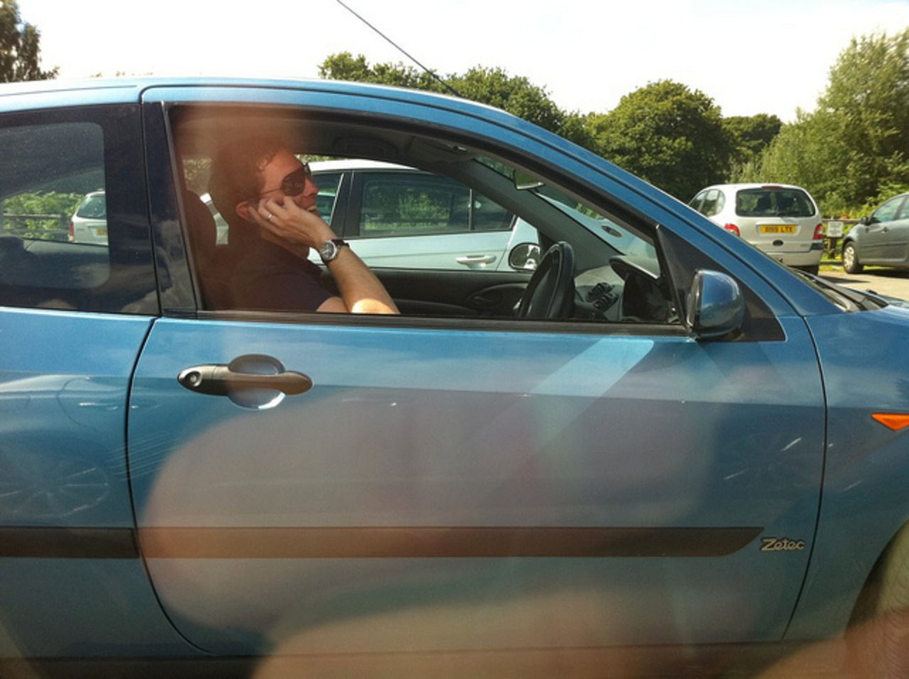 Vi slipper mobilförbud bakom ratten