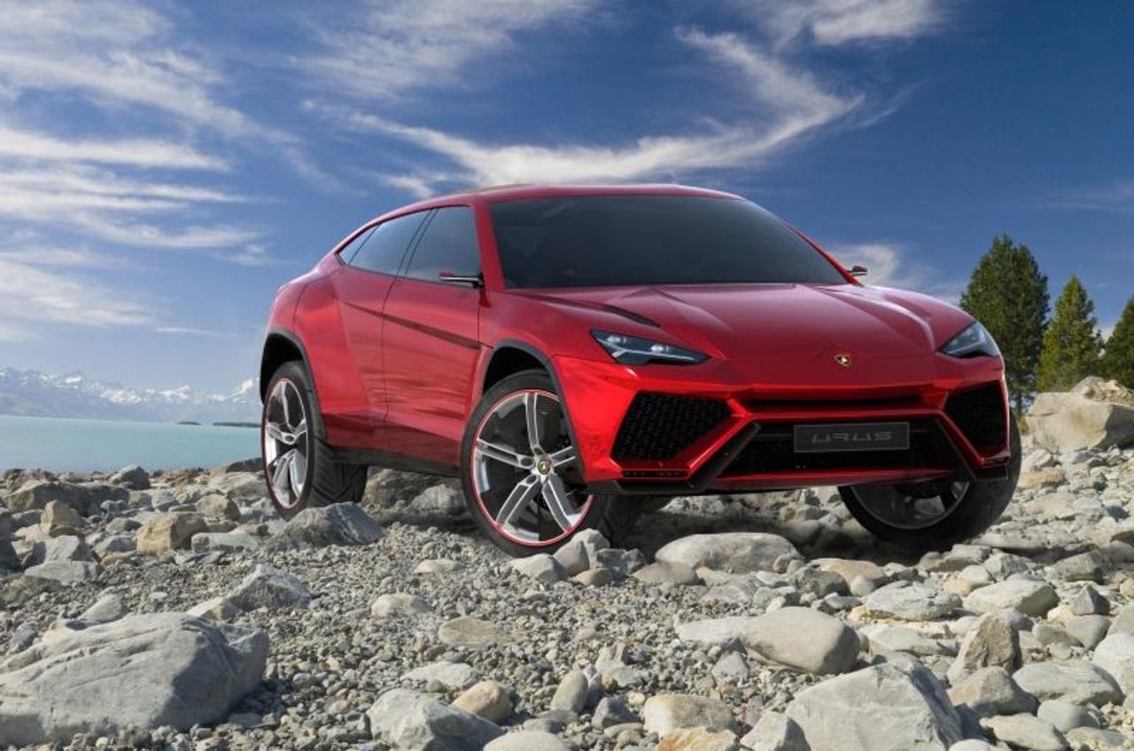 Så här ser Lamborghini Urus ut!