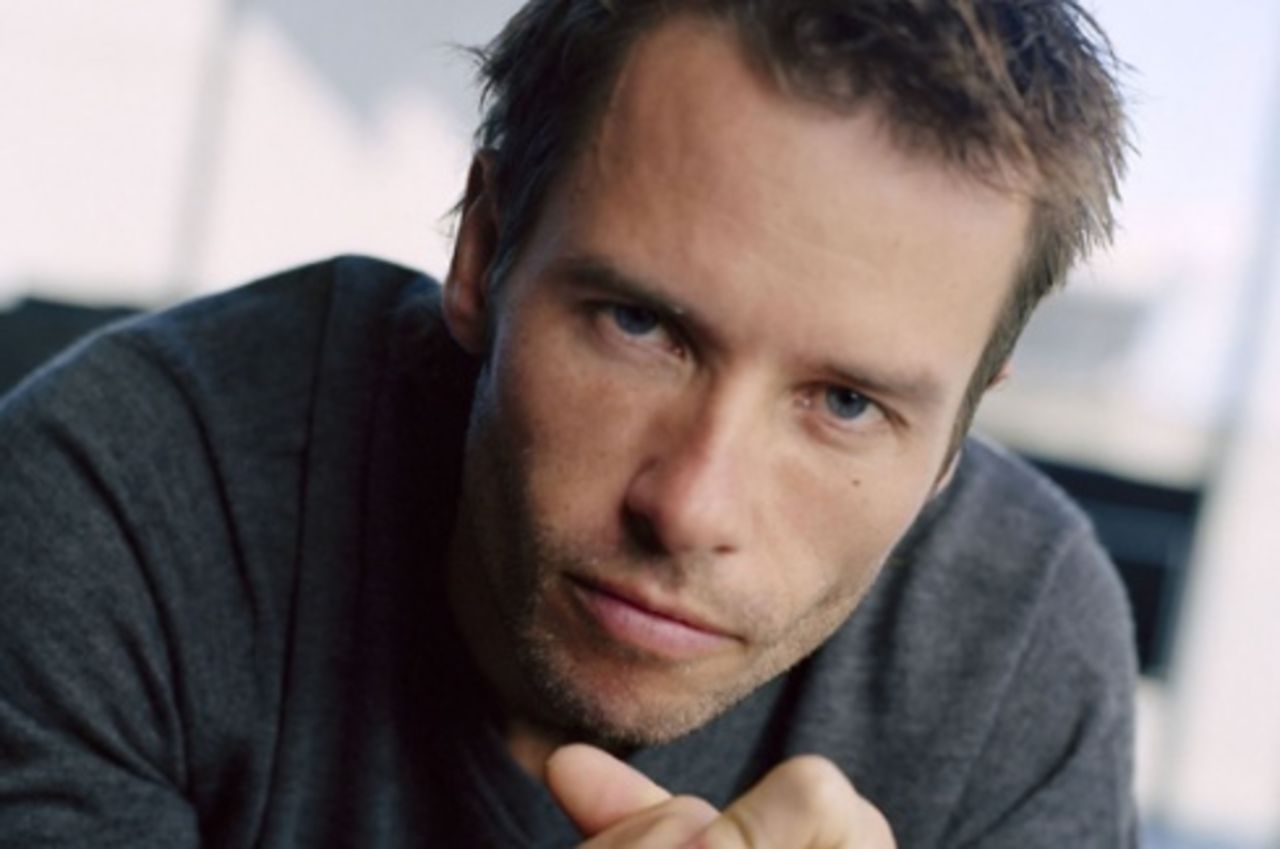 Guy Pearce till 