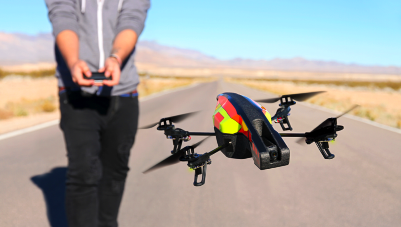 En titt på Parrot AR.Drone 2.0