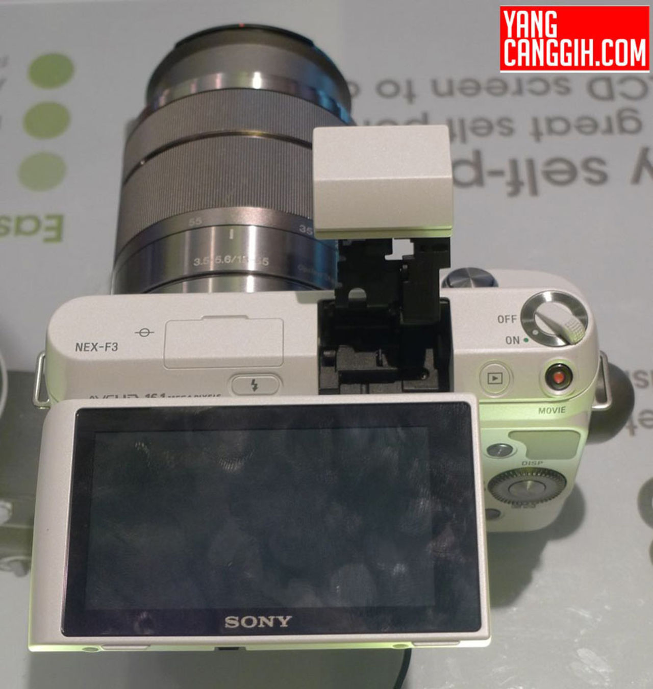 Sony läcker a37 och NEX-F3