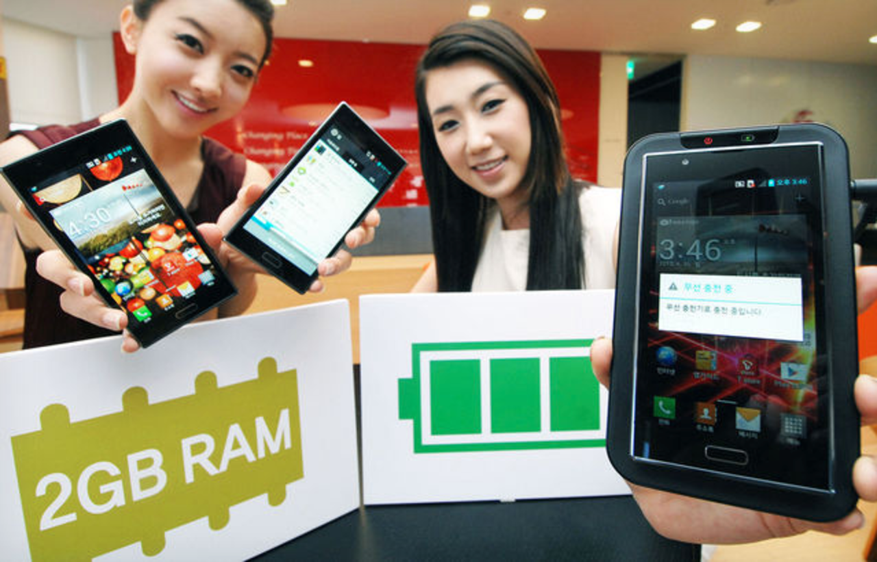 LG:s svar på S III blir Optimus LTE 2