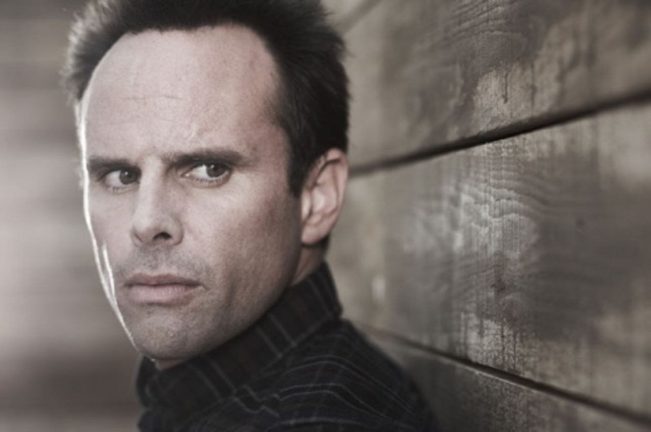 Han tar över Kurt Russells roll