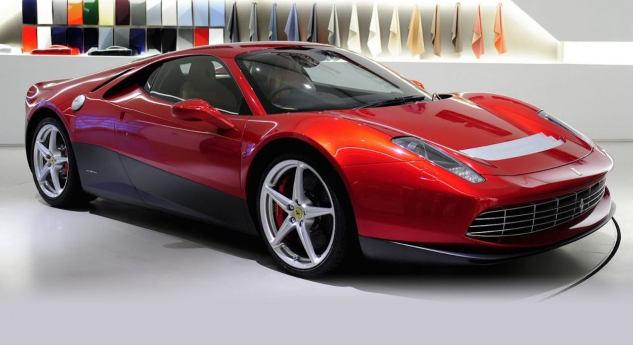 Eric Claptons specialbyggda Ferrari officiell