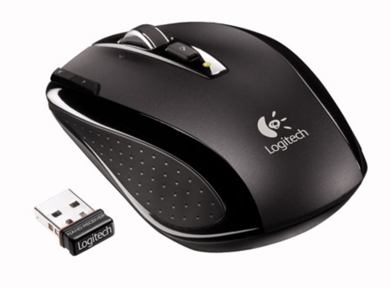 Mus med liten USB-dongle från Logitech