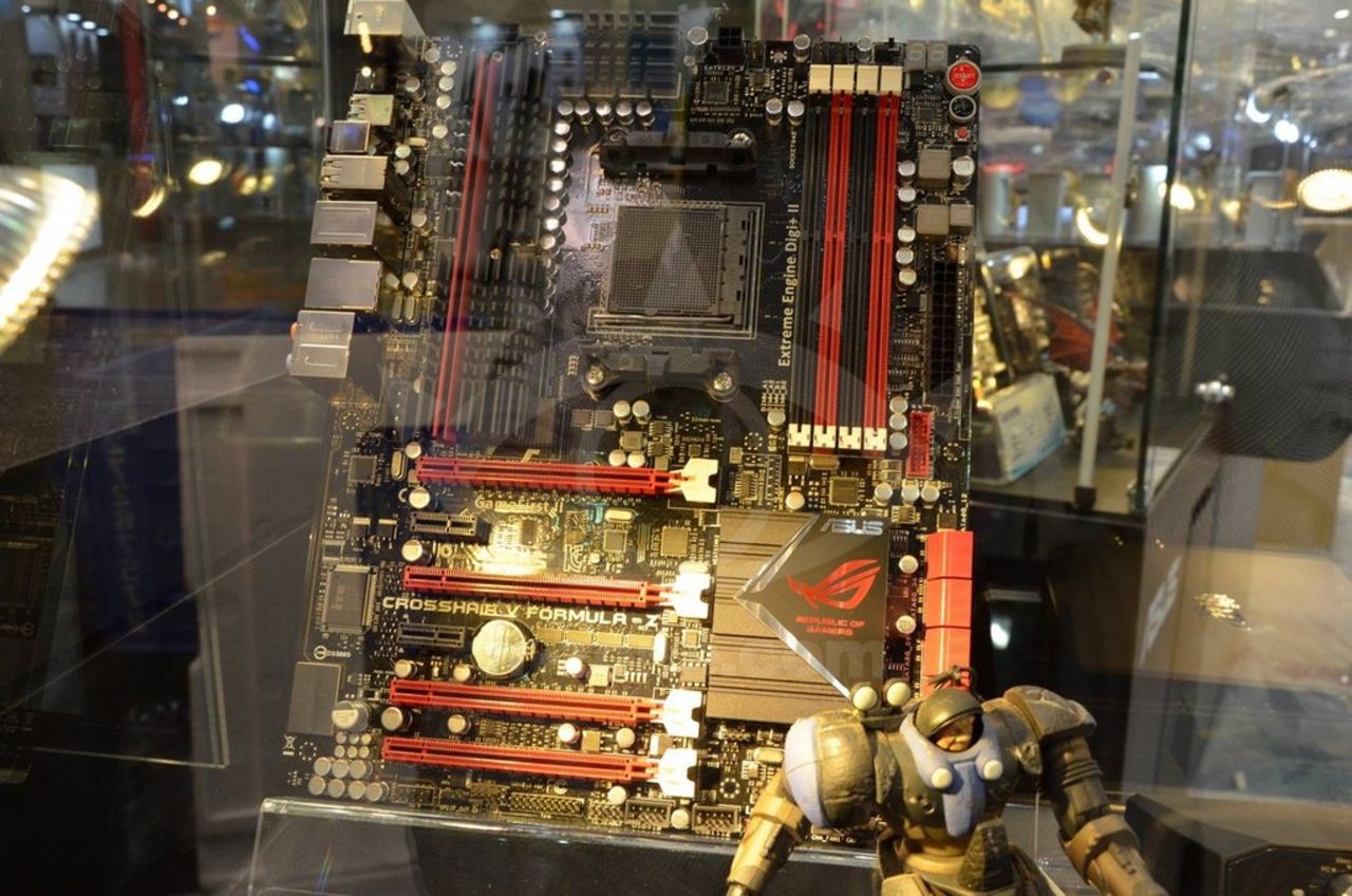 Asus ger AMD-moderkort tillgång till Thunderbolt