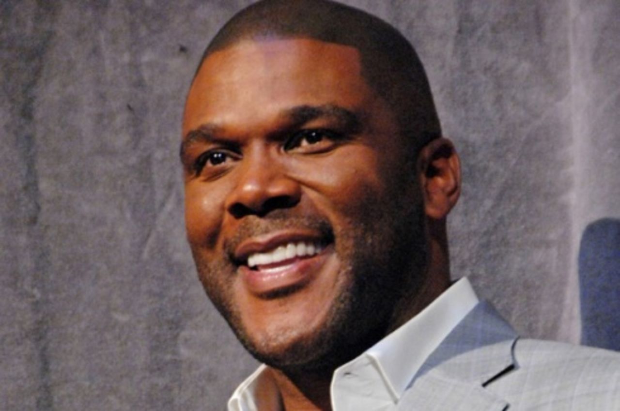 Tyler Perry skriver science fiction-film