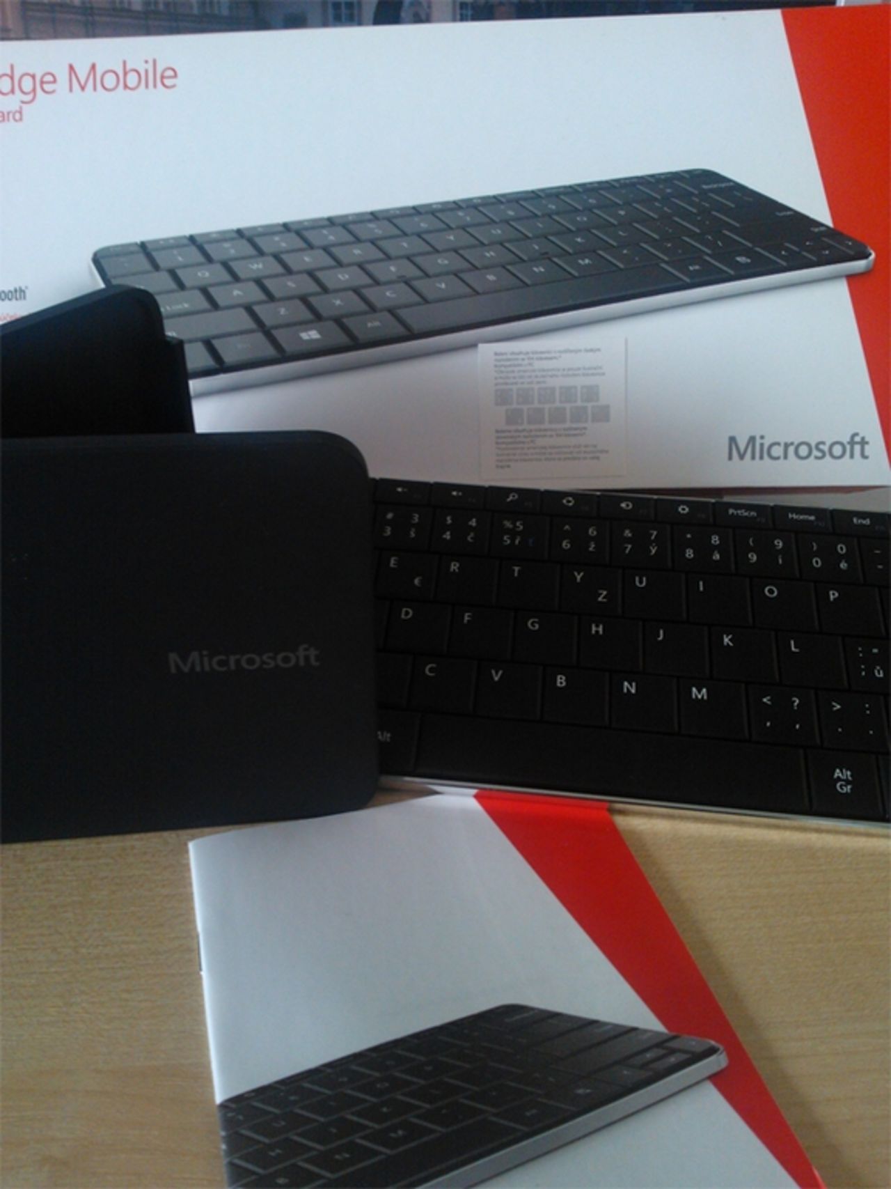 Microsoft Wedge Mobile Keyboard