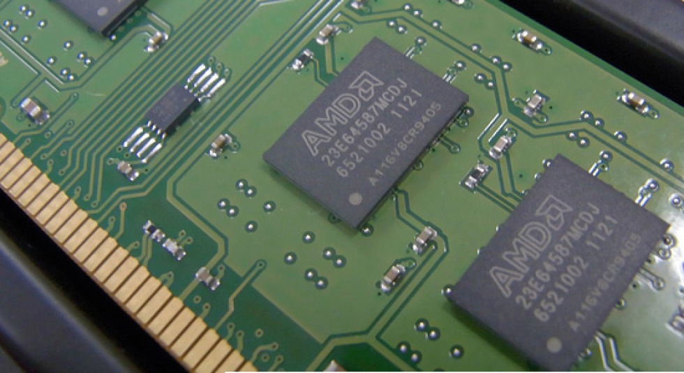 ASRock Fatal1ty 990FX Professional får stöd för AMP SPD