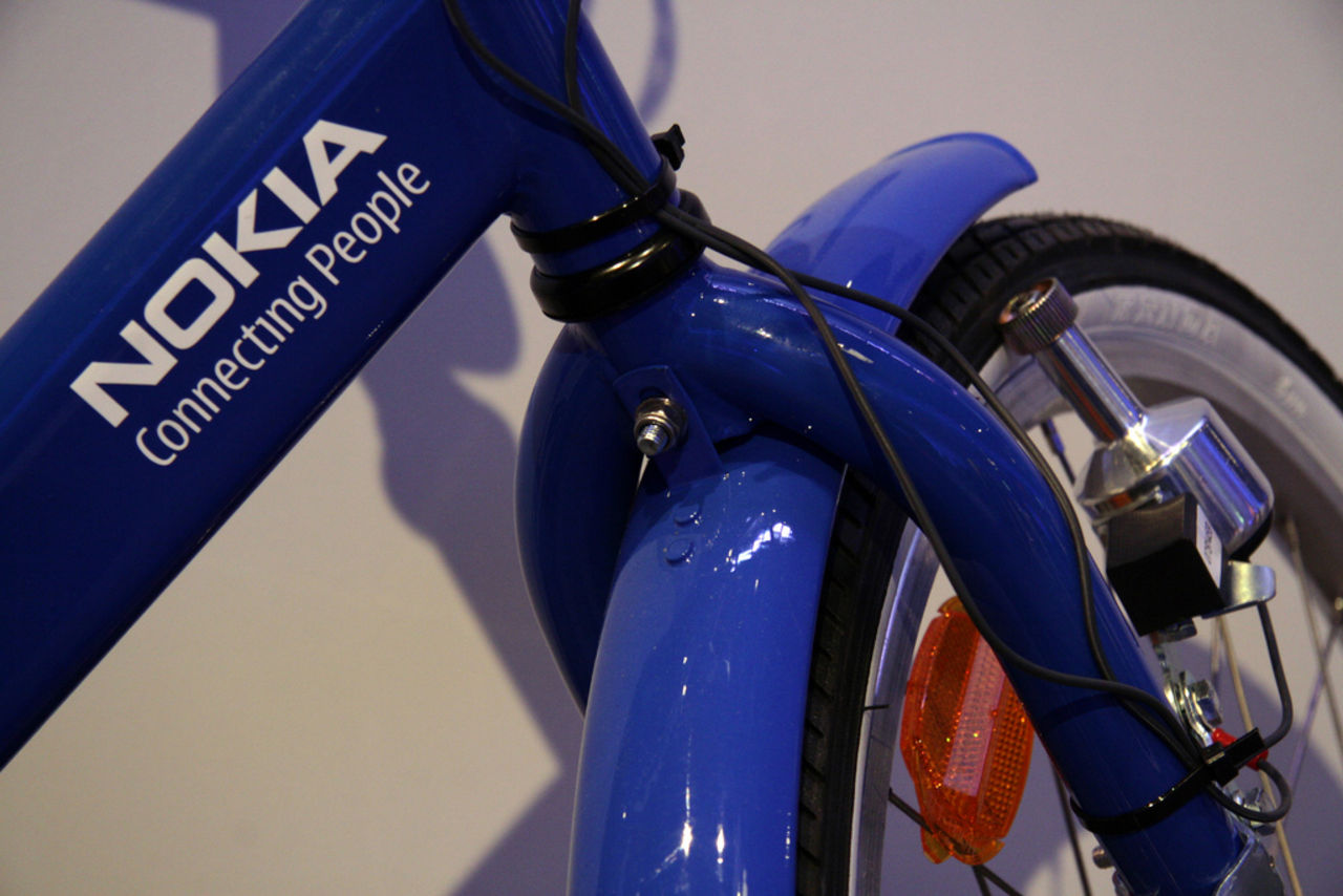 Nokia visar sin första Windows Phone 8-lur nästa månad