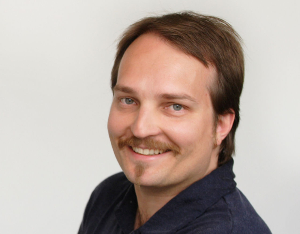 Uppdaterat: Dr. Greg är kvar vid Bioware