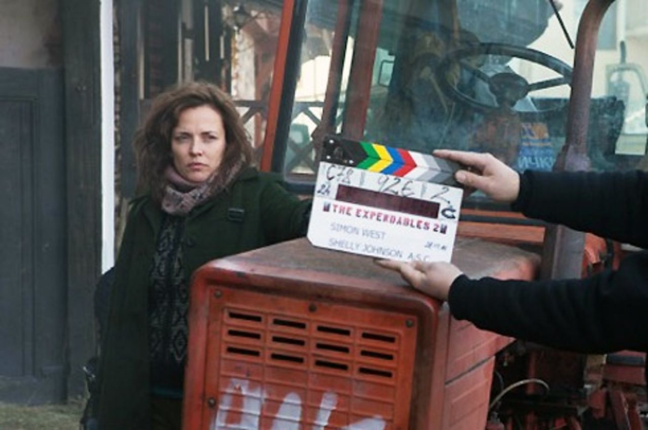 Nu leker Amanda Ooms med de stora grabbarna