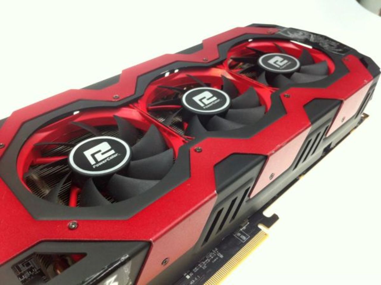 PowerColors Devil 13 kommer snart