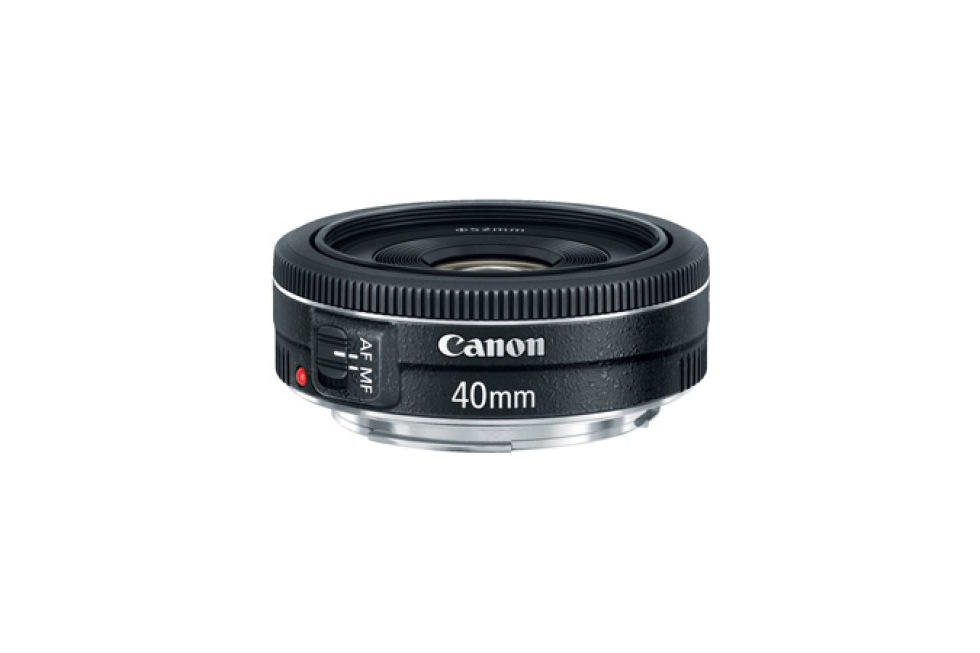 Canon löser problemet med 40mm-pannkakan