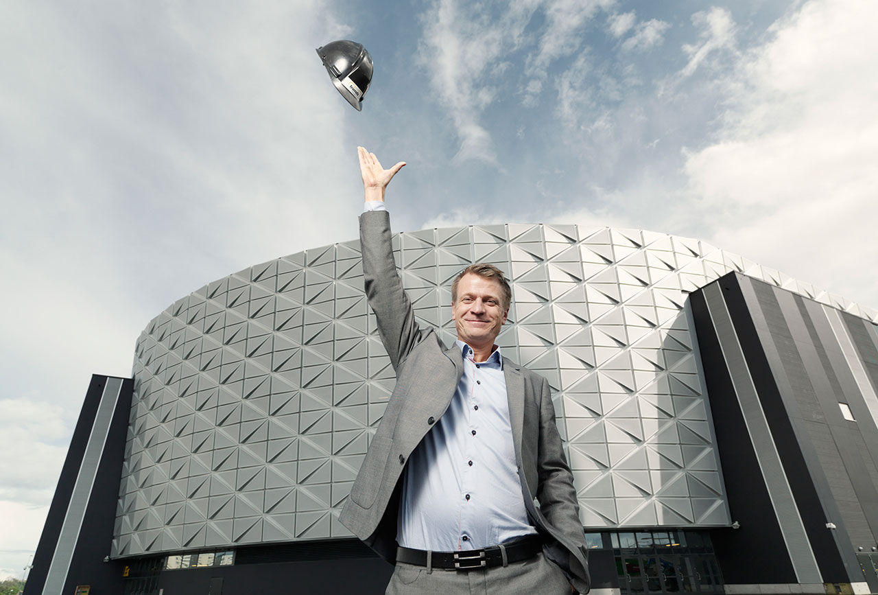 Friends Arena har en jättejättejättejättestor TV