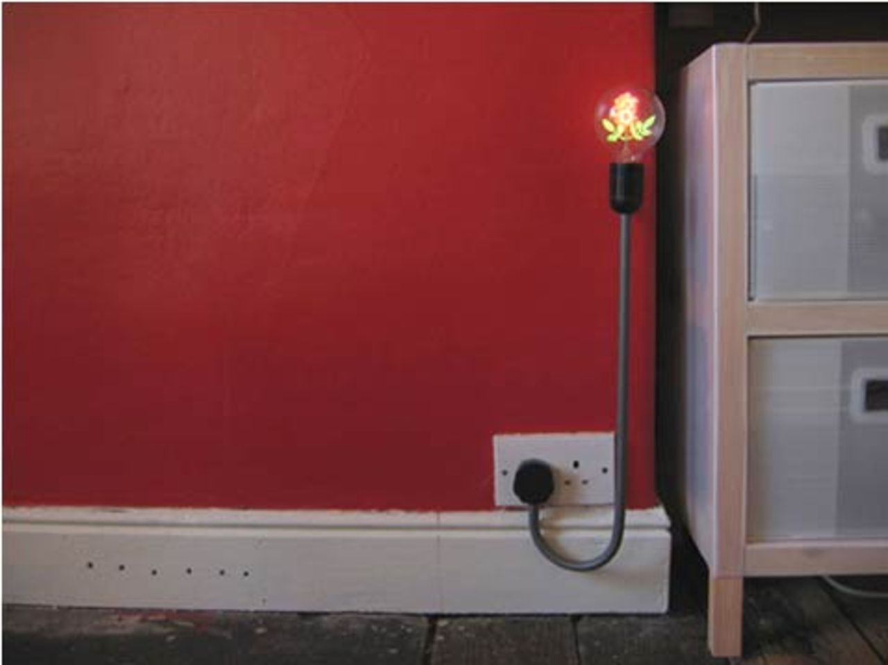 Blommor kan växa ur elurtaget