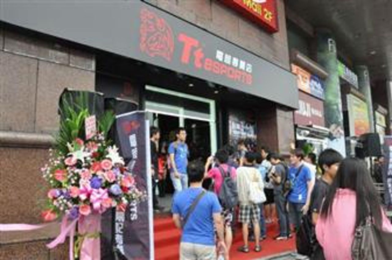 Tt eSports öppnar butik i Taipei