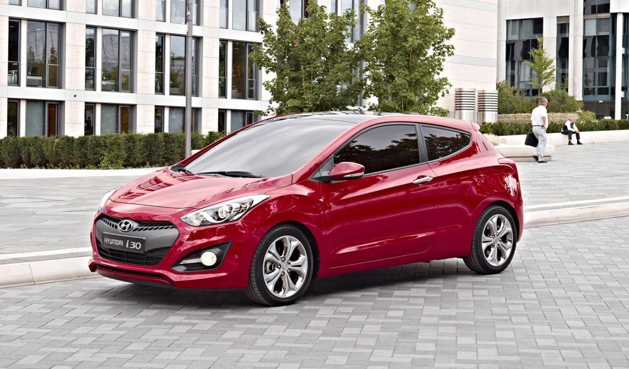 Hyundai visar upp i30 i tredörrars-utförande