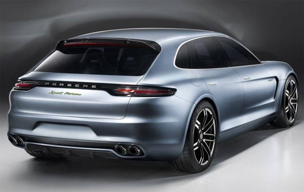 Kombiversionen av Porsche Panamera läcker ut
