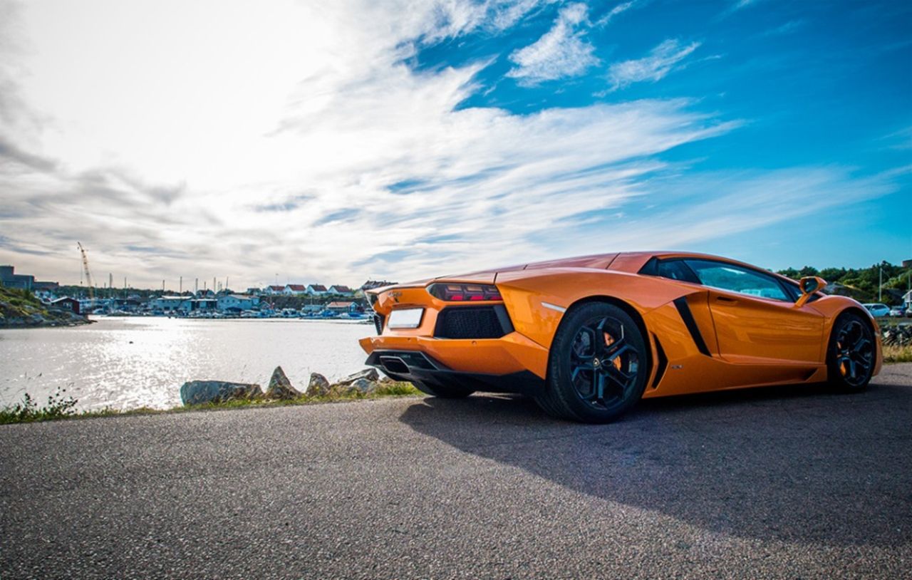 Lamborghini Aventador får cylinderavstängning och start/stopp