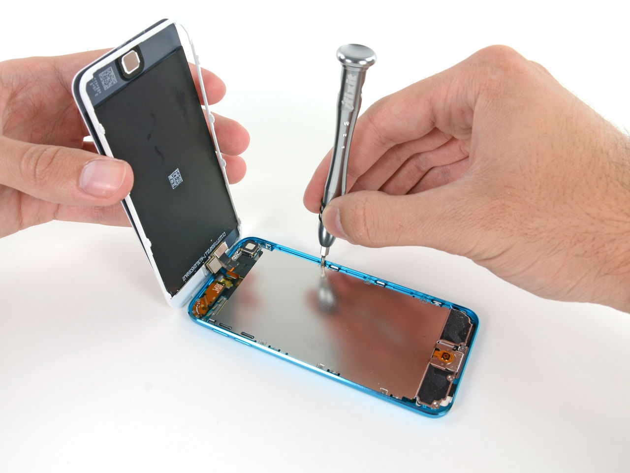 iFixit bryter sig in i nya iPod Touch