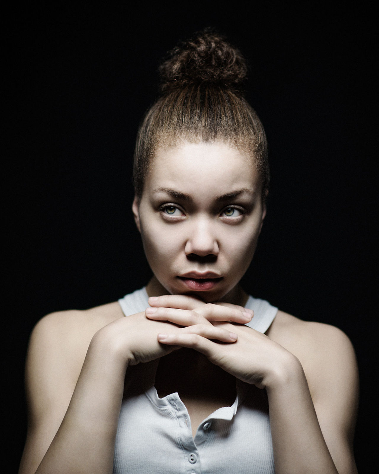 Lär dig mer om hårt ljus