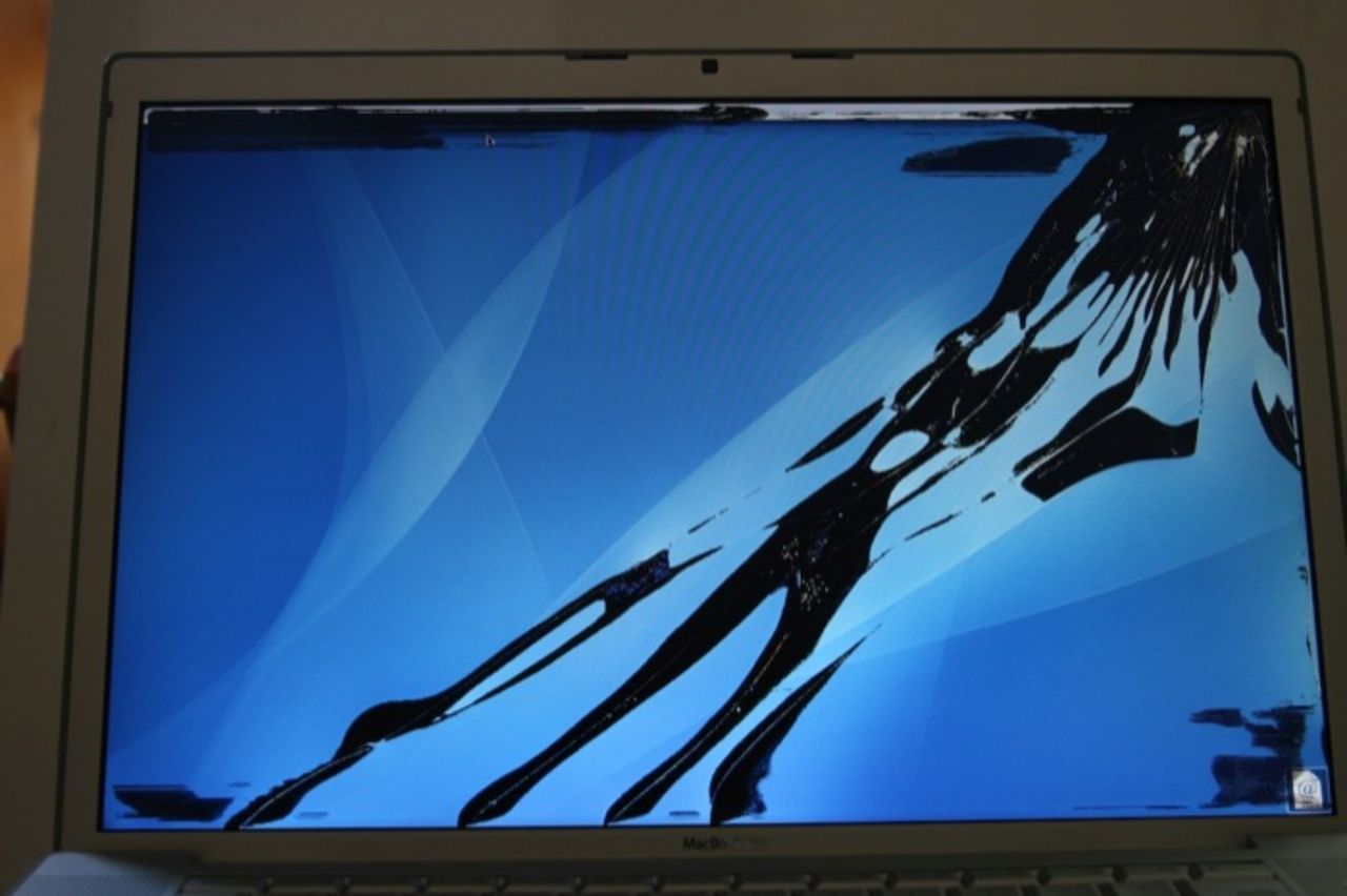 Överkörd MacBook Pro lever