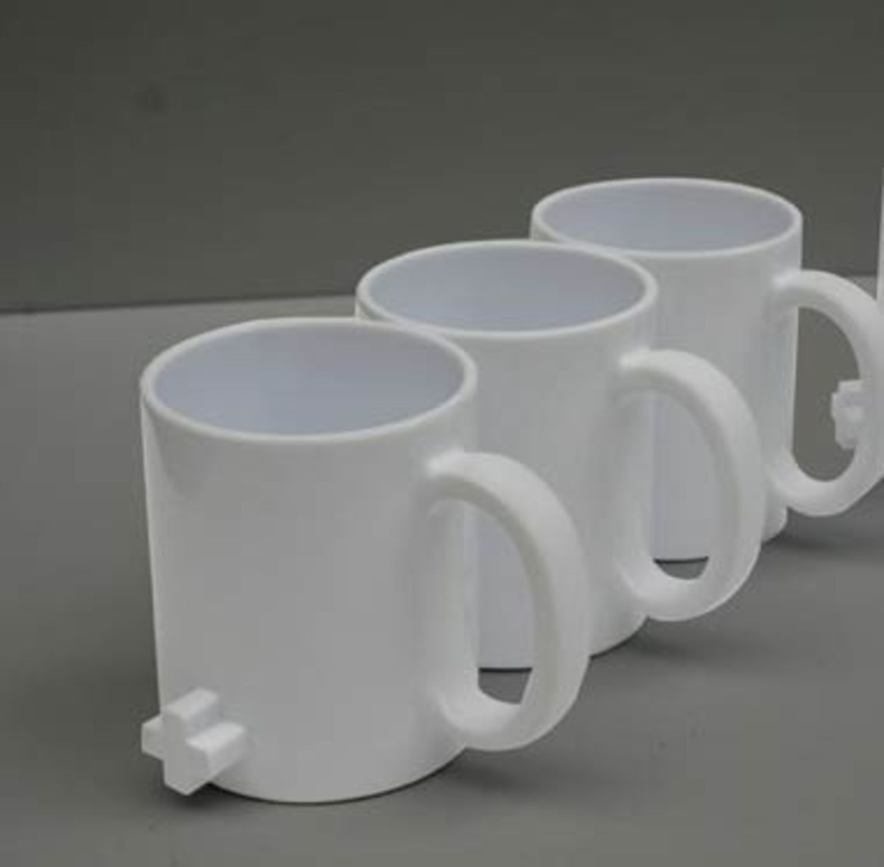 Link Mugs av Jonathan Aspinall