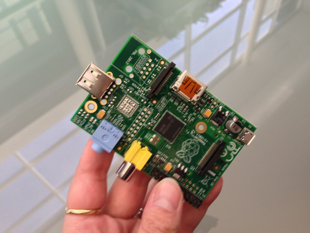 Raspberry Pi modell A kommer snart