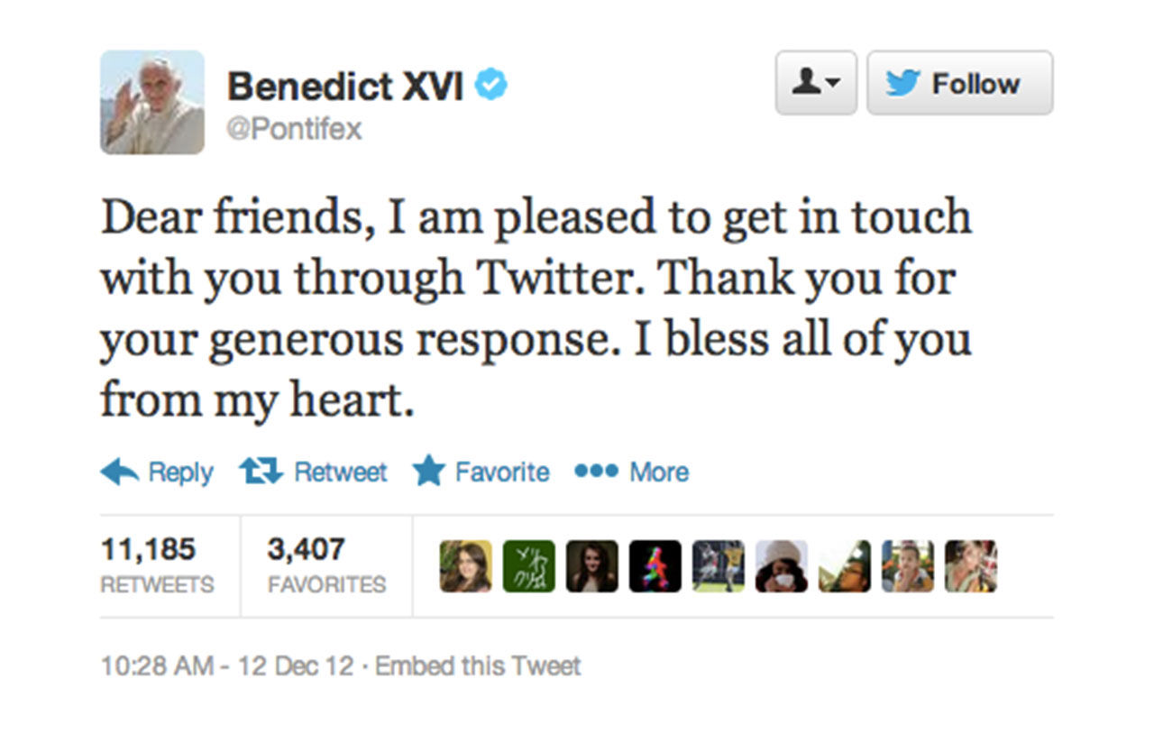 Påven har skickat sin första tweet
