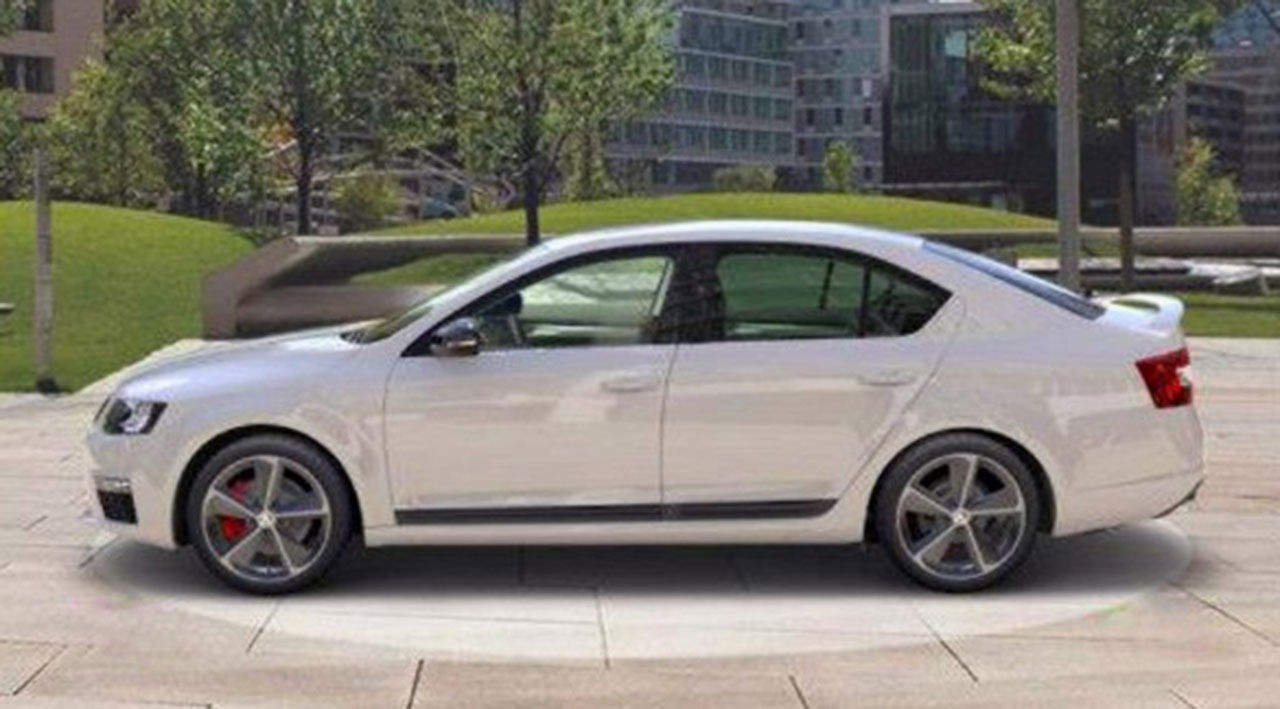 Skoda råkar visa upp nya Octavia RS