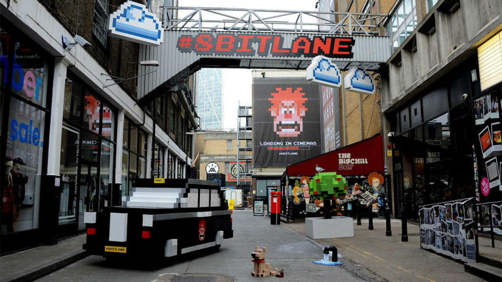 Londongata förvandlad i 8-bitsstil