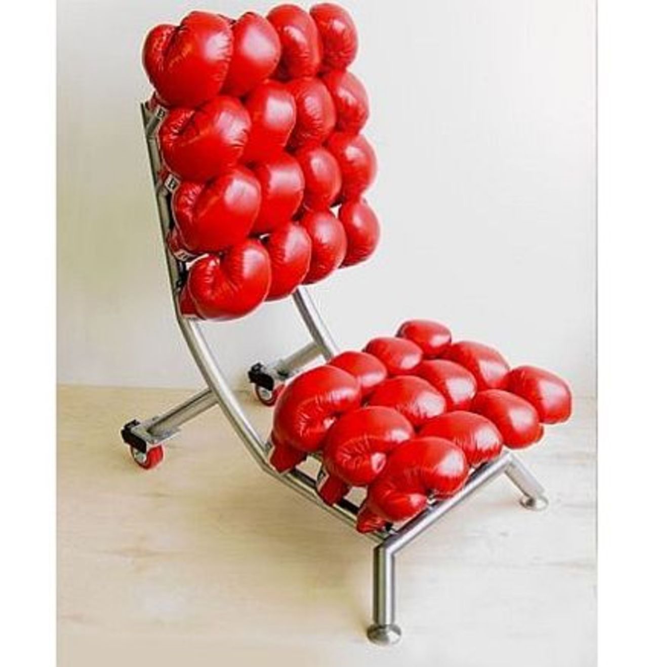 Argument Chair - skön och slagkraftig idé